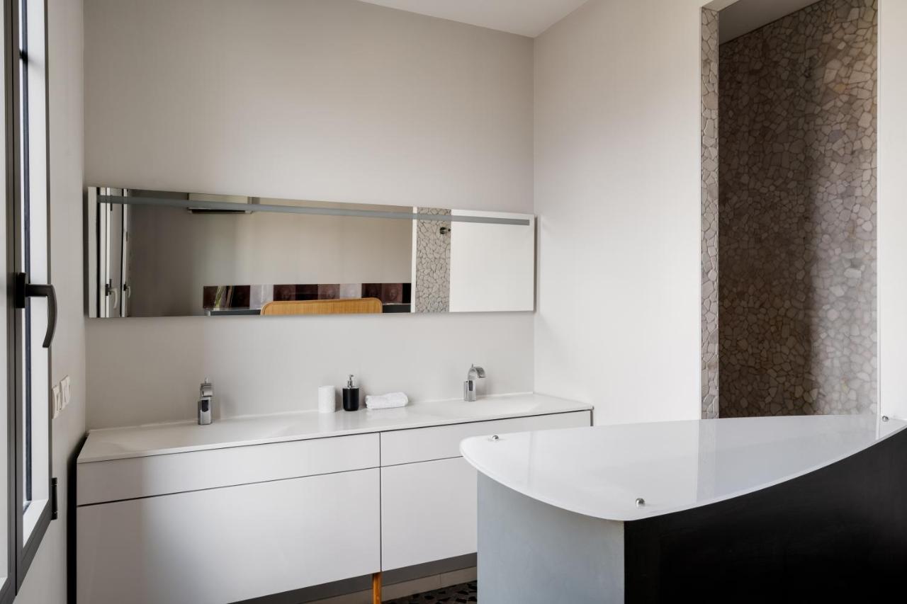 Edgar Suites - Bordeaux Meriadeck Eksteriør bilde